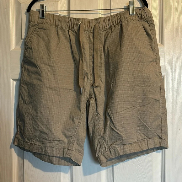 Calvin Klein Jeans men’s tan polka dot elastic waist shorts size large - Picture 1 of 9